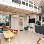 Modern With Sauna Retreat Glesborg