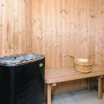 度假居 Modern With Sauna Retreat