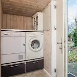 Дом отдыха Modern With Sauna Retreat