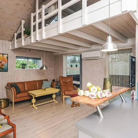 Modern With Sauna Retreat Glesborg
