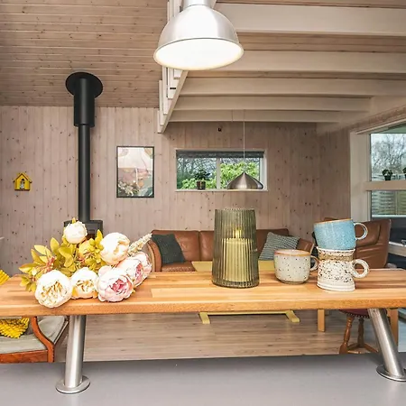 Modern With Sauna Retreat * Glesborg