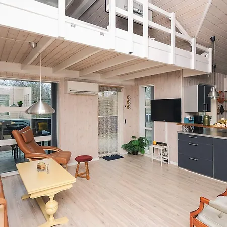Modern With Sauna Retreat