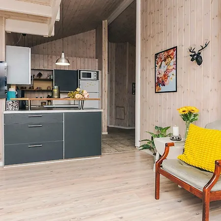 Modern With Sauna Retreat